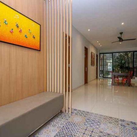Kencana Residence סוראבאיה מראה חיצוני תמונה