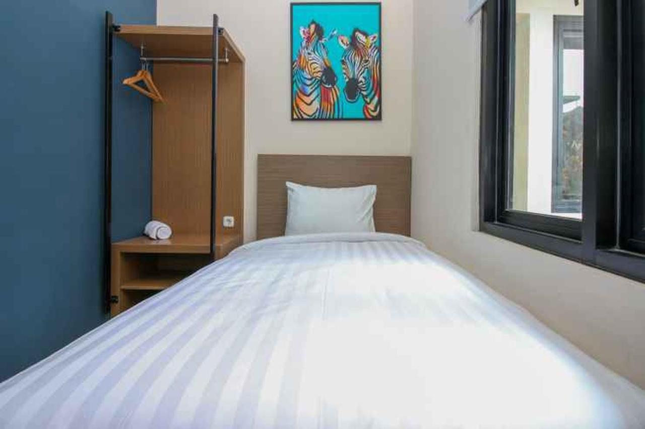 Kencana Residence סוראבאיה מראה חיצוני תמונה