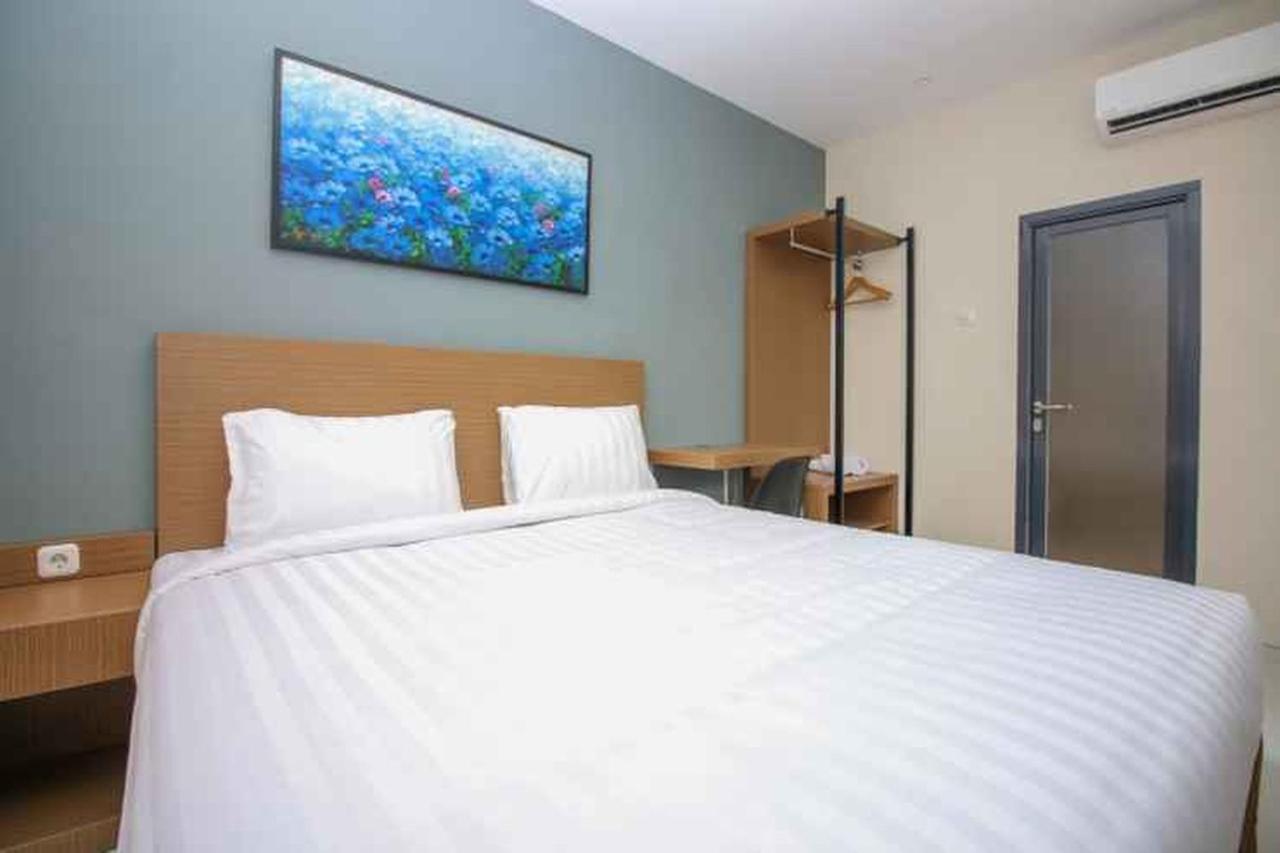 Kencana Residence סוראבאיה מראה חיצוני תמונה