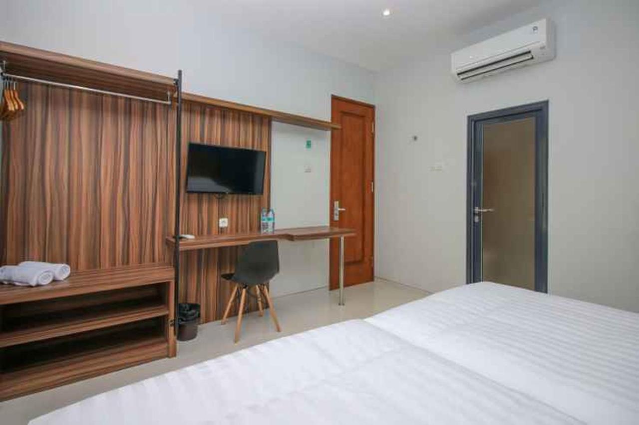 Kencana Residence סוראבאיה מראה חיצוני תמונה