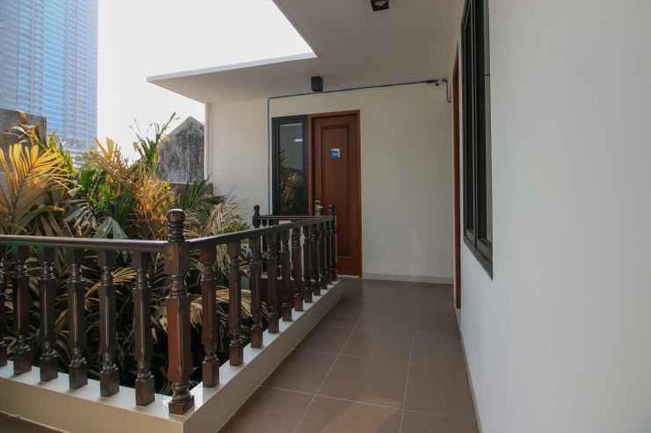 Kencana Residence סוראבאיה מראה חיצוני תמונה