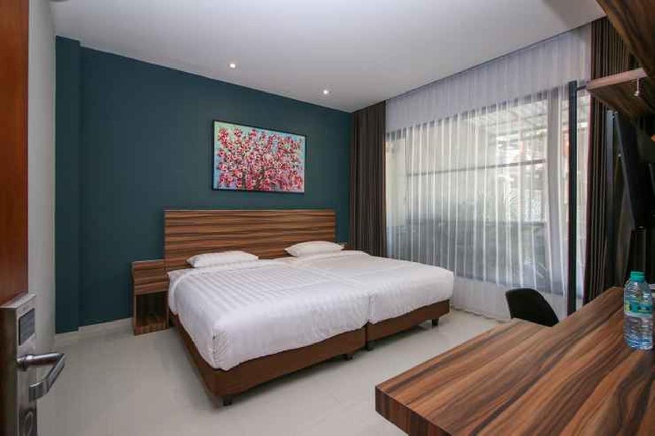 Kencana Residence סוראבאיה מראה חיצוני תמונה